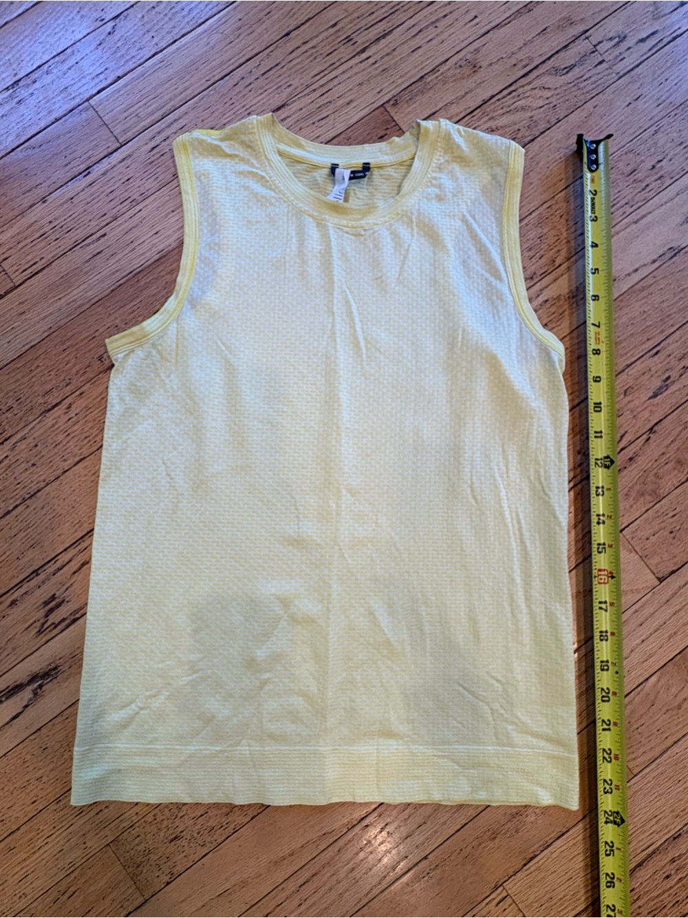 oiselle Women’s Sleeveless Tank Top - Pale Yellow